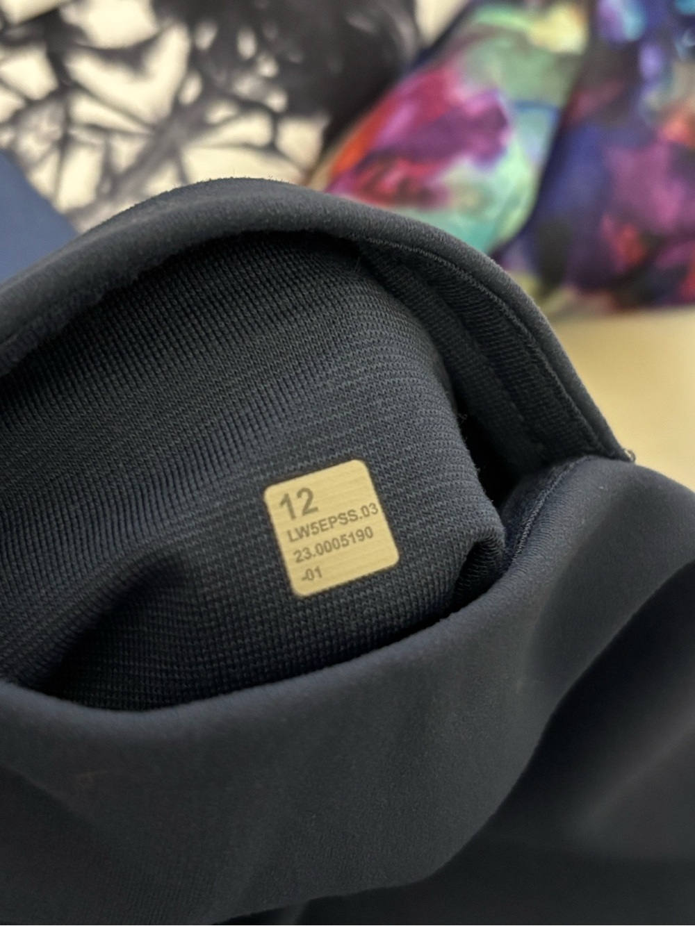 Lululemon - Picture 4 of 4
